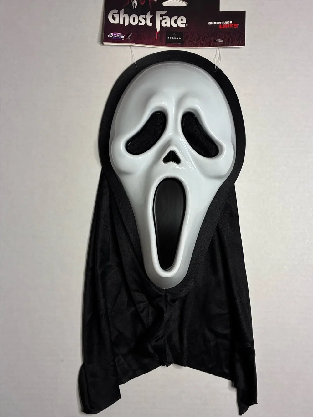 Fun World Ghost Face Lives Mask Scream Halloween Slip On Costume Collectible.